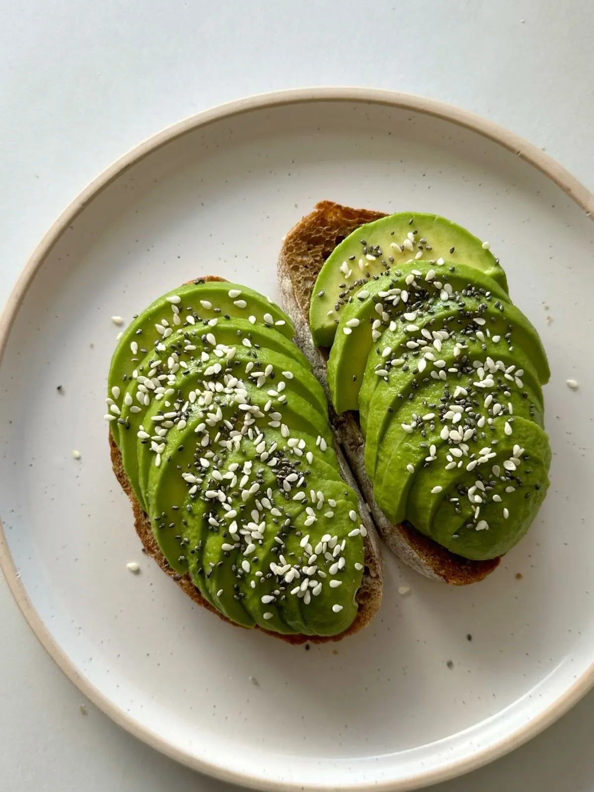 Tostada de aguacate